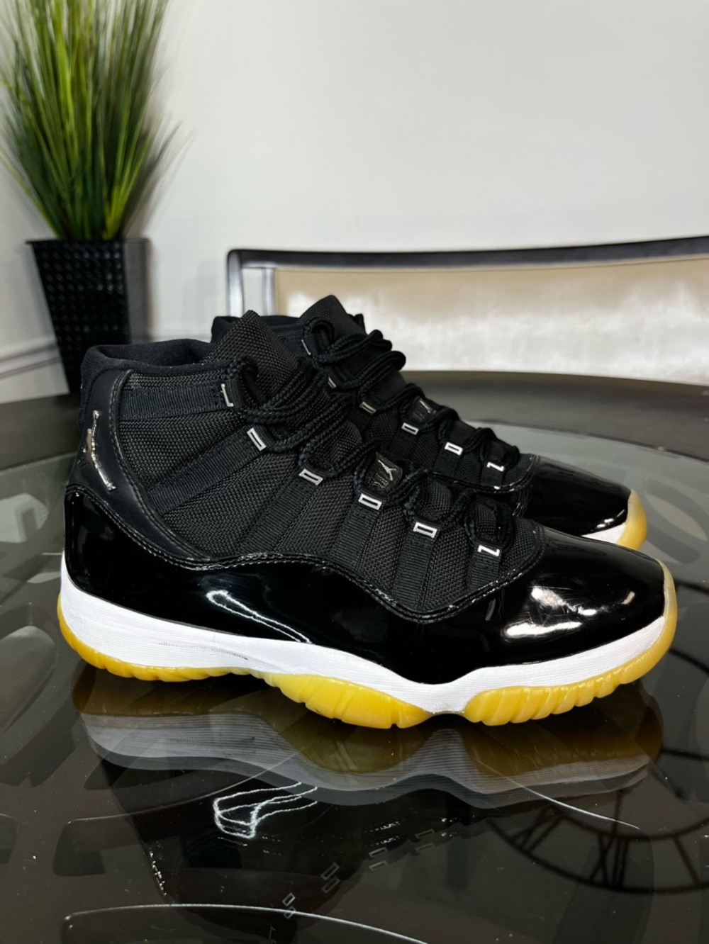 Nike Air Jordan 11 Retro
Jubilee/ 25th Anniversary
Men's Sz 10